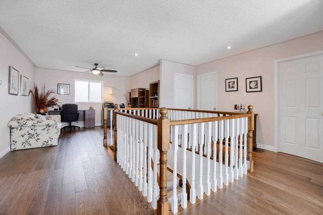 63 Penbridge Circ, House detached with 4 bedrooms, 3 bathrooms and 6 parking in Brampton ON | Image 18