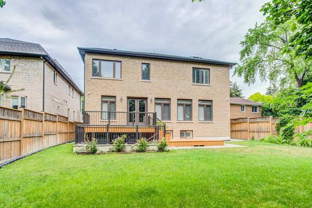 147 Yorkview Dr, House detached with 4 bedrooms, 7 bathrooms and 6 parking in Toronto ON | Image 26