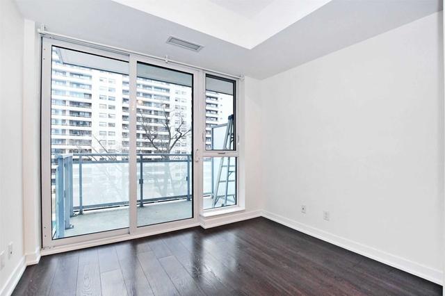 540 - 1830 Bloor St W, Condo with 1 bedrooms, 1 bathrooms and 1 parking in Toronto ON | Image 6