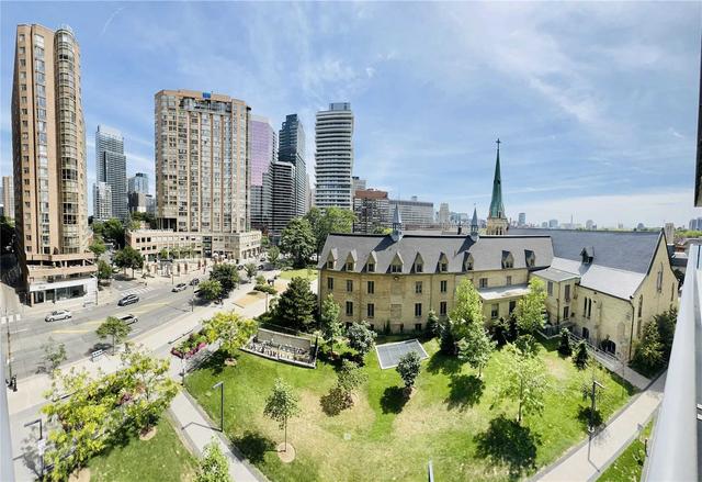 503 - 1080 Bay St, Condo with 1 bedrooms, 1 bathrooms and 1 parking in Toronto ON | Image 6