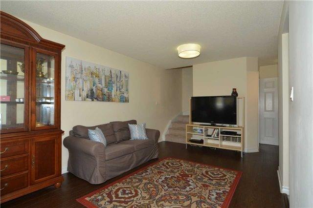 16 - 151 Townsgate Dr, Townhouse with 3 bedrooms, 3 bathrooms and 2 parking in Vaughan ON | Image 6