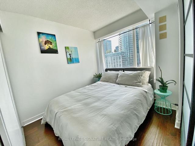 901 - 650 Queens Quay W, Condo with 1 bedrooms, 1 bathrooms and 0 parking in Toronto ON | Image 3