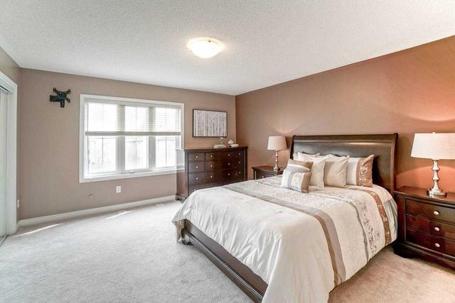 19 Cedar Lake Cres, Townhouse with 3 bedrooms, 4 bathrooms and 2 parking in Brampton ON | Image 18