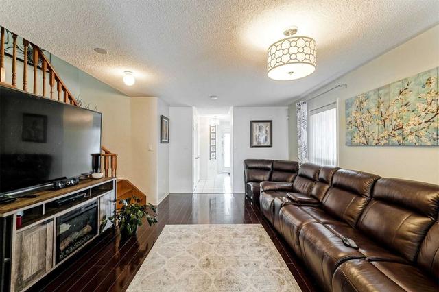 7376 Lowville Hts, House semidetached with 4 bedrooms, 4 bathrooms and 3 parking in Mississauga ON | Image 40