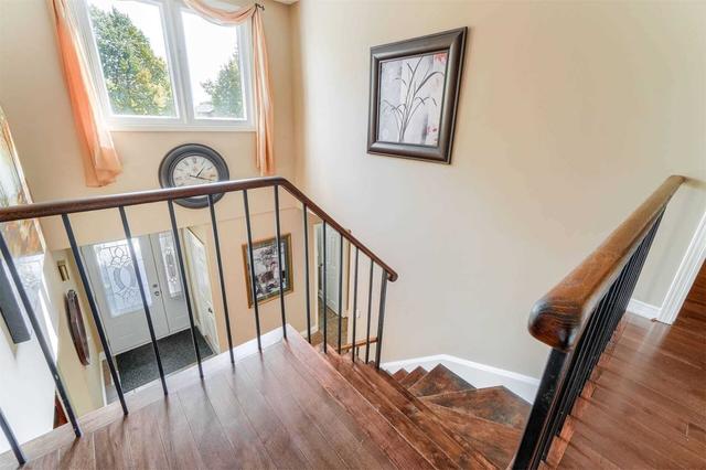 73 Reynier Dr, House detached with 3 bedrooms, 3 bathrooms and 4 parking in Brampton ON | Image 16