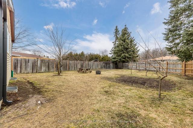 47 Mowat Cres, House detached with 3 bedrooms, 2 bathrooms and 5 parking in Barrie ON | Image 31