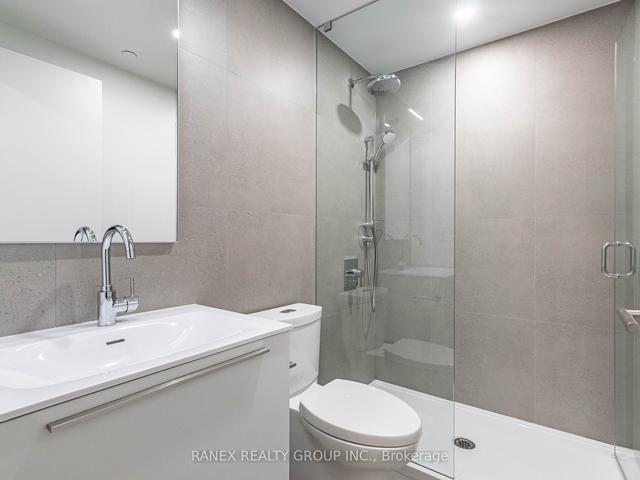 102 - 7 Watkinson Ave, Townhouse with 2 bedrooms, 2 bathrooms and 1 parking in Toronto ON | Image 13