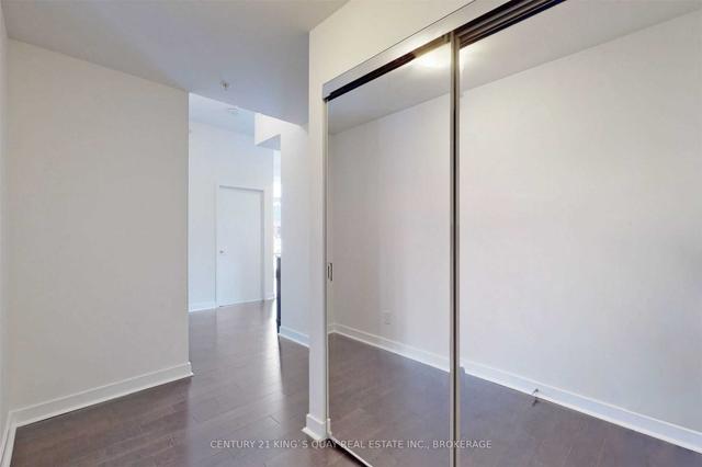 1004 - 295 Adelaide St W, Condo with 2 bedrooms, 2 bathrooms and 1 parking in Toronto ON | Image 15