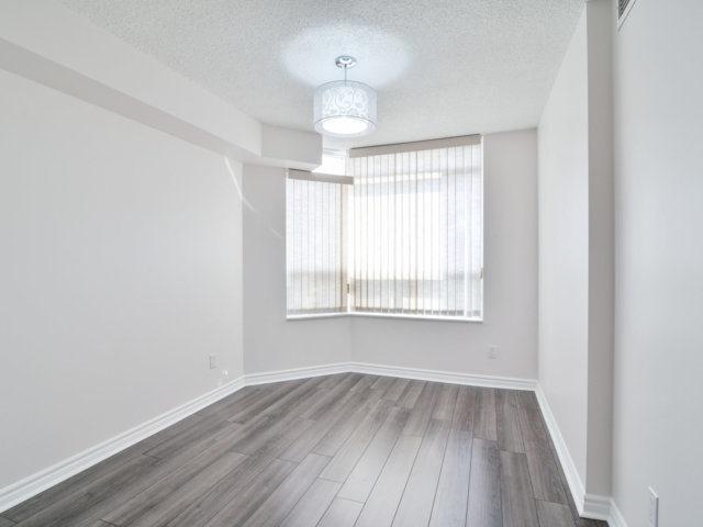 2103 - 35 Kingsbridge Garden Circ, Condo with 3 bedrooms, 2 bathrooms and 1 parking in Mississauga ON | Image 18
