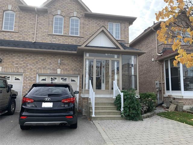 637 Caboto Tr, House semidetached with 4 bedrooms, 3 bathrooms and 3 parking in Markham ON | Image 1