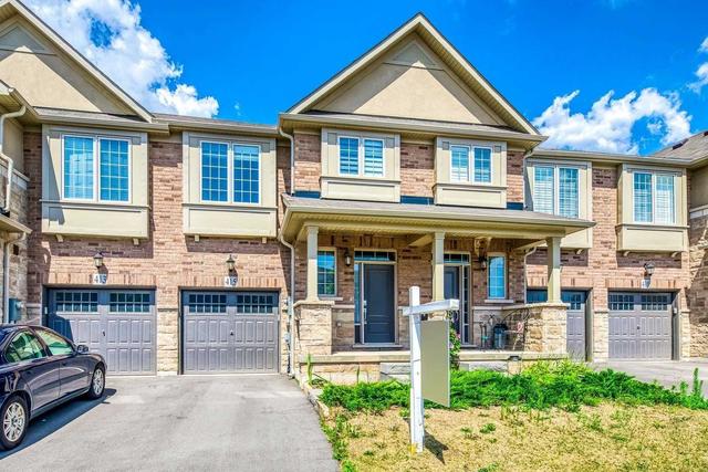 415 Wheat Boom Dr, House attached with 3 bedrooms, 3 bathrooms and 2 parking in Oakville ON | Image 1