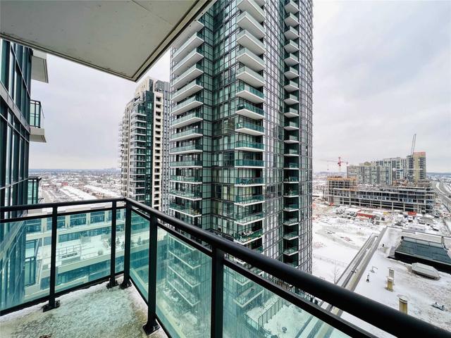 1208 - 4070 Confederation Pkwy, Condo with 1 bedrooms, 1 bathrooms and 1 parking in Mississauga ON | Image 2