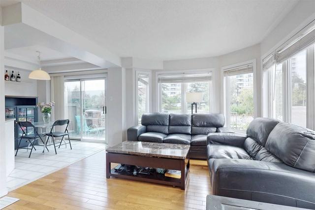 70 - 18 Clark Ave W, Townhouse with 2 bedrooms, 3 bathrooms and 1 parking in Vaughan ON | Image 5
