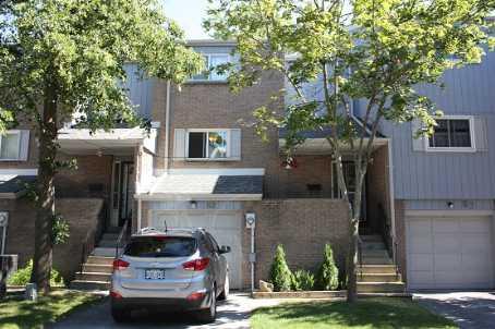 62 - 646 Village Pkwy, Townhouse with 3 bedrooms, 2 bathrooms and 2 parking in Markham ON | Image 2