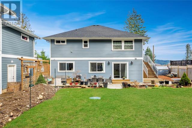 5915 Garvin Rd, House detached with 6 bedrooms, 4 bathrooms and 8 parking in Comox Valley A BC | Image 34