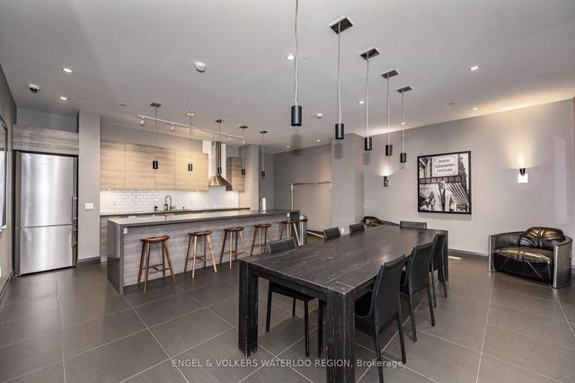 2406 - 224 King St W, Condo with 2 bedrooms, 1 bathrooms and 1 parking in Toronto ON | Image 31