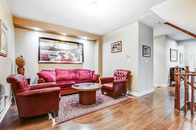 86 Laval St, House attached with 3 bedrooms, 3 bathrooms and 3 parking in Vaughan ON | Image 21