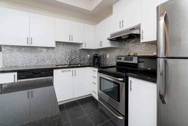 c25 - 26 Bruce St, Townhouse with 2 bedrooms, 2 bathrooms and 1 parking in Vaughan ON | Image 3