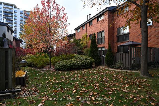 44 - 55 Maplebranch Path, Townhouse with 3 bedrooms, 3 bathrooms and 2 parking in Toronto ON | Image 22