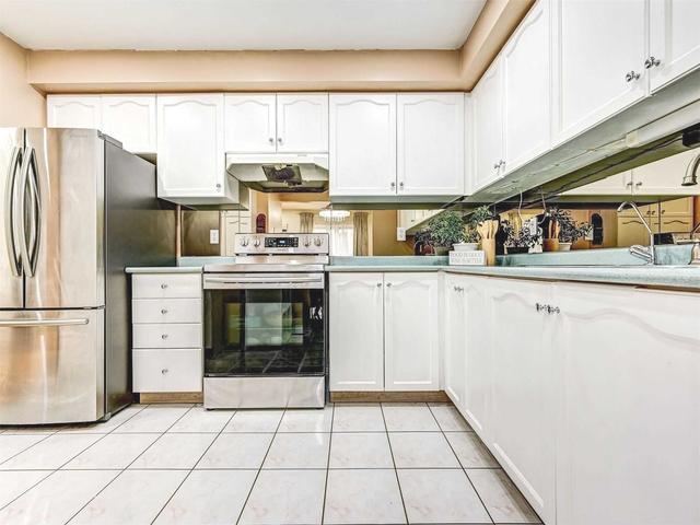 45 - 35 Malta Ave, Townhouse with 3 bedrooms, 2 bathrooms and 3 parking in Brampton ON | Image 6