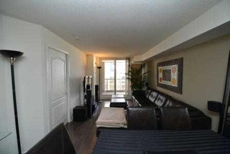 1903 - 4090 Living Arts Dr, Condo with 1 bedrooms, 2 bathrooms and 1 parking in Mississauga ON | Image 3