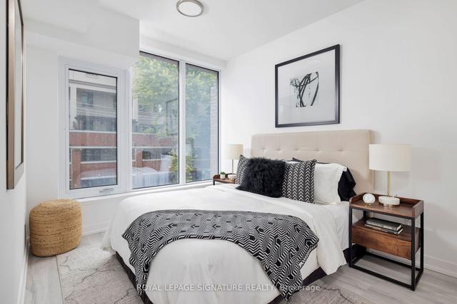 201 - 2 Augusta Ave, Condo with 1 bedrooms, 1 bathrooms and 0 parking in Toronto ON | Image 10