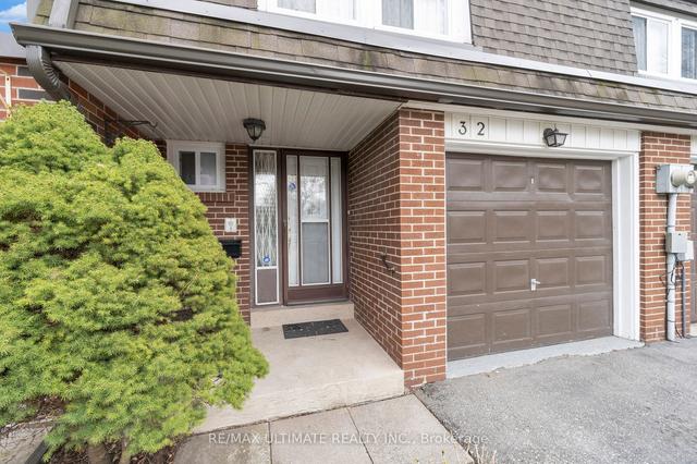 32 - 32 Farm Green Way, Townhouse with 3 bedrooms, 3 bathrooms and 2 parking in Toronto ON | Image 23