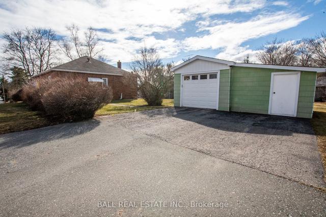 2 Donald St, House detached with 3 bedrooms, 1 bathrooms and 2 parking in Havelock Belmont Methuen ON | Image 12