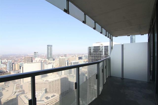 4111 - 197 Yonge St, Condo with 1 bedrooms, 1 bathrooms and 0 parking in Toronto ON | Image 10