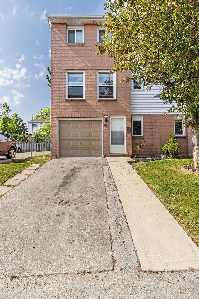 22 - 1255 Upper Gage Ave, Condo with 3 bedrooms, 2 bathrooms and 2 parking in Hamilton ON | Image 1