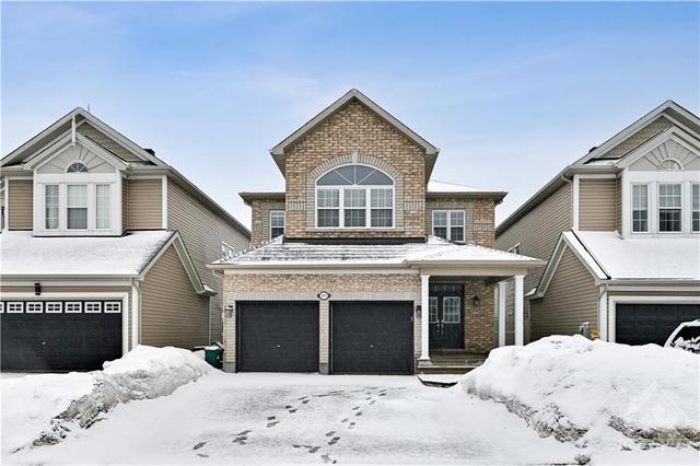 317 Bamburgh Way, House detached with 4 bedrooms, 3 bathrooms and 4 parking in Ottawa ON | Image 1