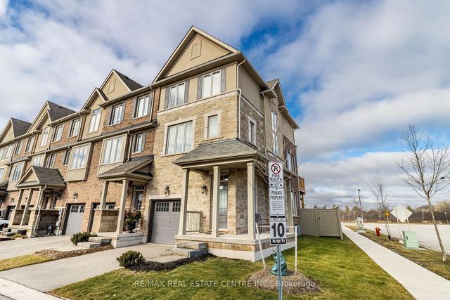 411 Hardwick Common, House attached with 3 bedrooms, 3 bathrooms and 2 parking in Oakville ON | Image 1