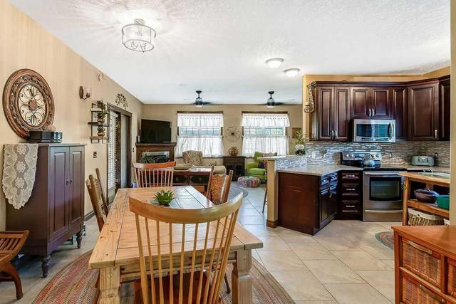 23 6 Avenue Se, Home with 3 bedrooms, 3 bathrooms and 2 parking in High River AB | Image 4