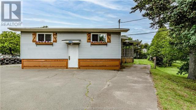 9286 Main St, House detached with 1 bedrooms, 1 bathrooms and null parking in Richibucto NB | Image 3