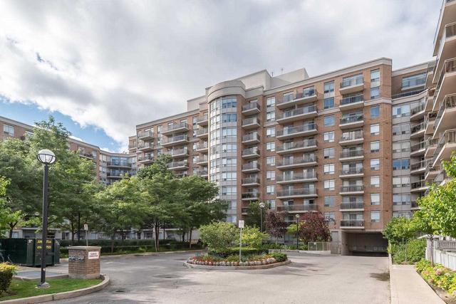 423 - 650 Lawrence Ave W, Condo with 2 bedrooms, 1 bathrooms and 1 parking in Toronto ON | Image 1