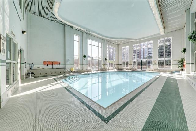 1202 - 430 Mclevin Ave, Condo with 2 bedrooms, 2 bathrooms and 1 parking in Toronto ON | Image 17