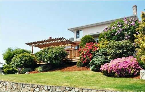 1256 Glyn Oak Pl, House detached with 5 bedrooms, 3 bathrooms and 4 parking in Saanich BC | Image 2