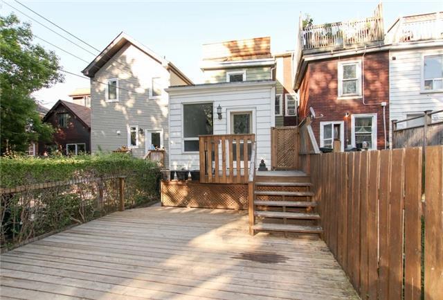 14 Coxwell Ave, House semidetached with 3 bedrooms, 3 bathrooms and 10 parking in Toronto ON | Image 19