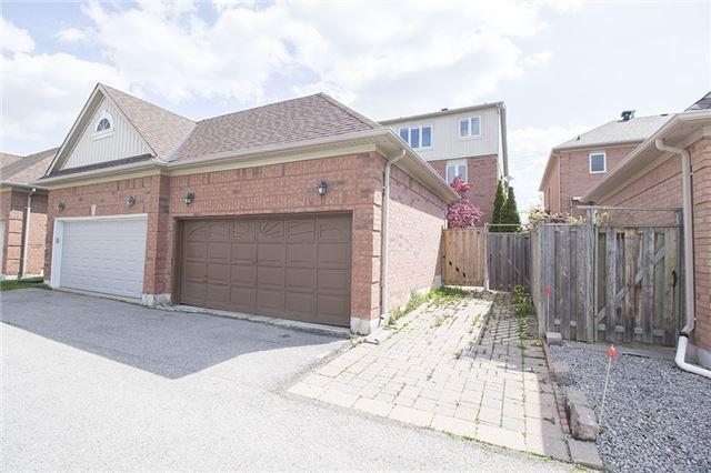 94 Irish Rose Dr, House attached with 3 bedrooms, 4 bathrooms and 1 parking in Markham ON | Image 20