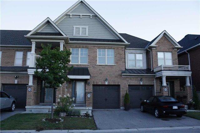 25 Northwest Passage Way, House attached with 3 bedrooms, 3 bathrooms and 1 parking in Whitchurch Stouffville ON | Image 1