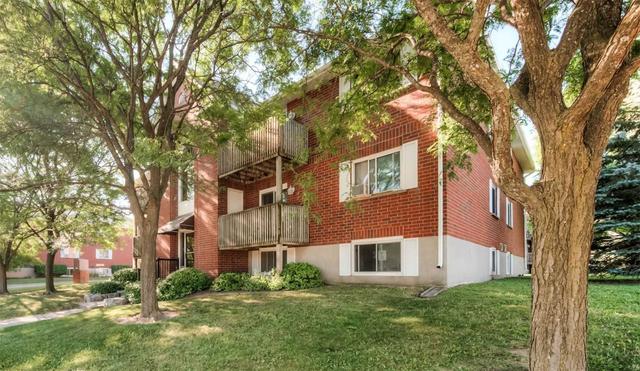 909 - 565 Greenfield Ave, Condo with 2 bedrooms, 1 bathrooms and 1 parking in Kitchener ON | Image 17