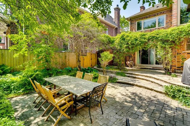 186 Coldstream Ave, House detached with 5 bedrooms, 4 bathrooms and 3 parking in Toronto ON | Image 30