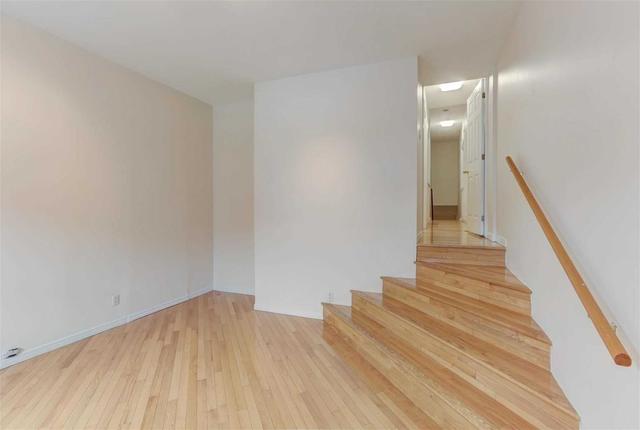 upper - 385 Dundas St E, Condo with 2 bedrooms, 1 bathrooms and 1 parking in Toronto ON | Image 11