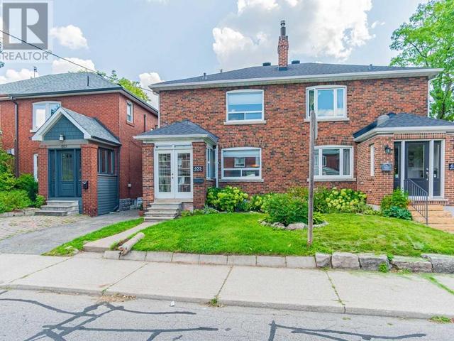 655 Willard Ave, House semidetached with 3 bedrooms, 2 bathrooms and 0 parking in Toronto ON | Image 1