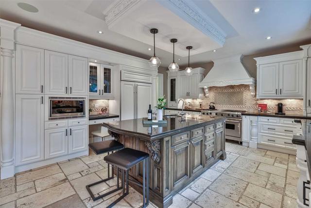 3 Oakley Pl, House detached with 4 bedrooms, 6 bathrooms and 9 parking in Toronto ON | Image 3