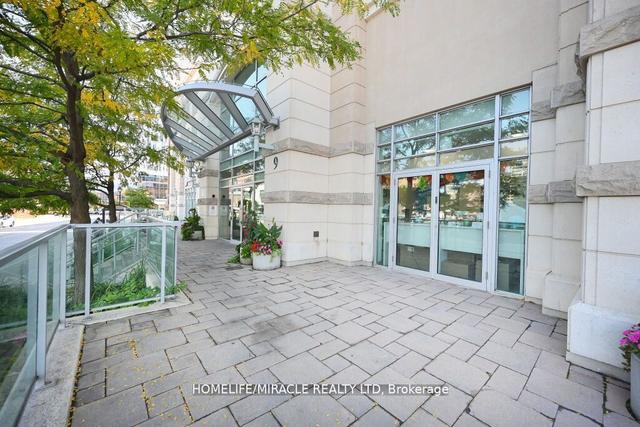 2207 - 9 George St N, Condo with 1 bedrooms, 1 bathrooms and 1 parking in Brampton ON | Image 28