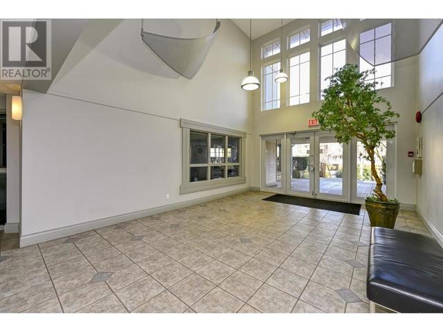 230 - 5600 Andrews Road, Condo with 2 bedrooms, 2 bathrooms and 2 parking in Richmond BC | Image 4