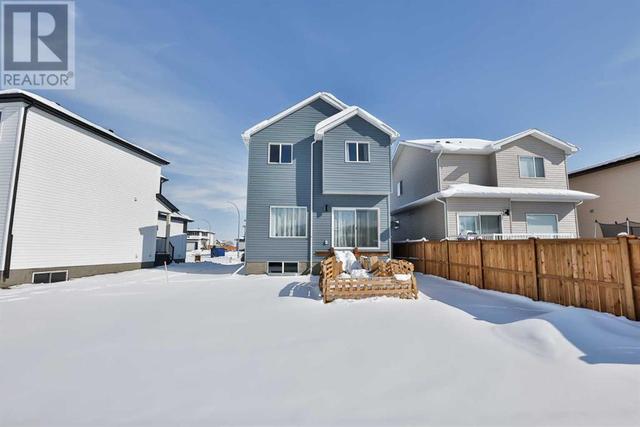 22 Goldenrod Place W, House detached with 3 bedrooms, 2 bathrooms and 4 parking in Lethbridge AB | Image 22