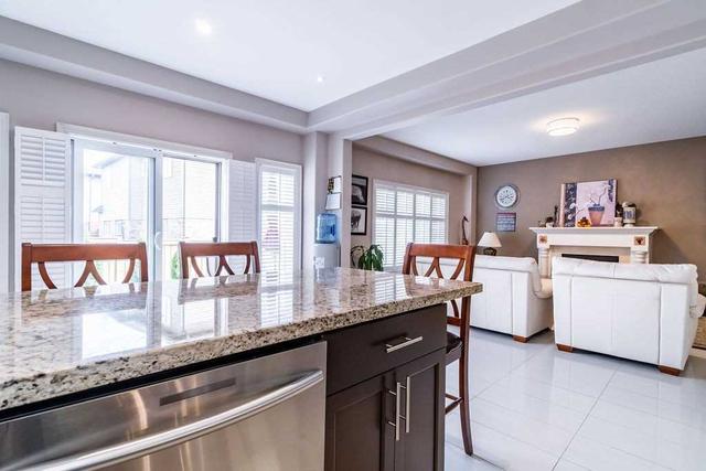 280 John Frederick Dr, House detached with 4 bedrooms, 4 bathrooms and 4 parking in Hamilton ON | Image 6
