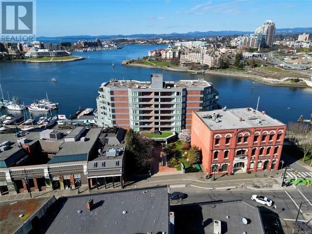 101 - 1234 Wharf St, Condo with 2 bedrooms, 2 bathrooms and 1 parking in Victoria BC | Image 25